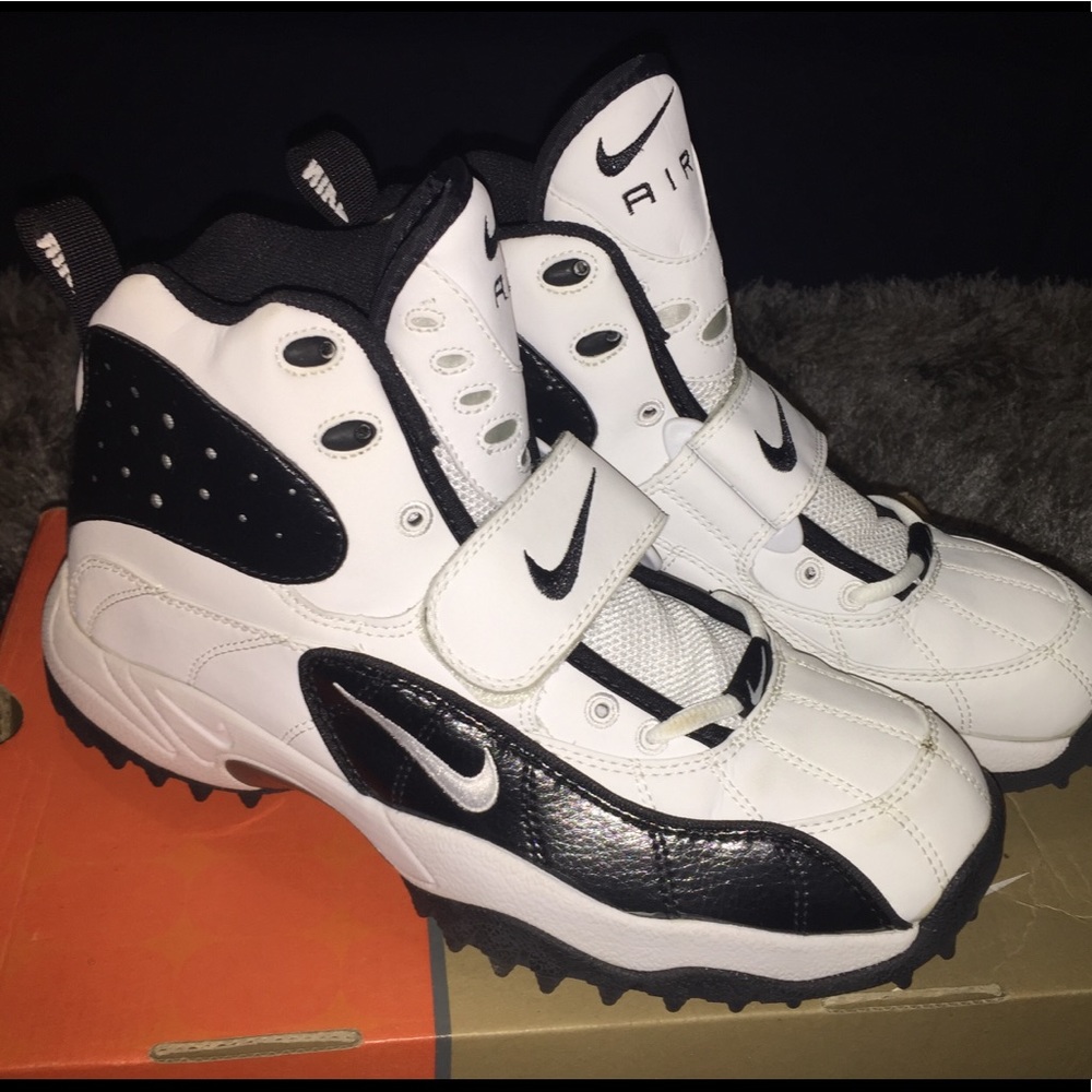 🛑SOLD🛑 Men’s Nike shoes